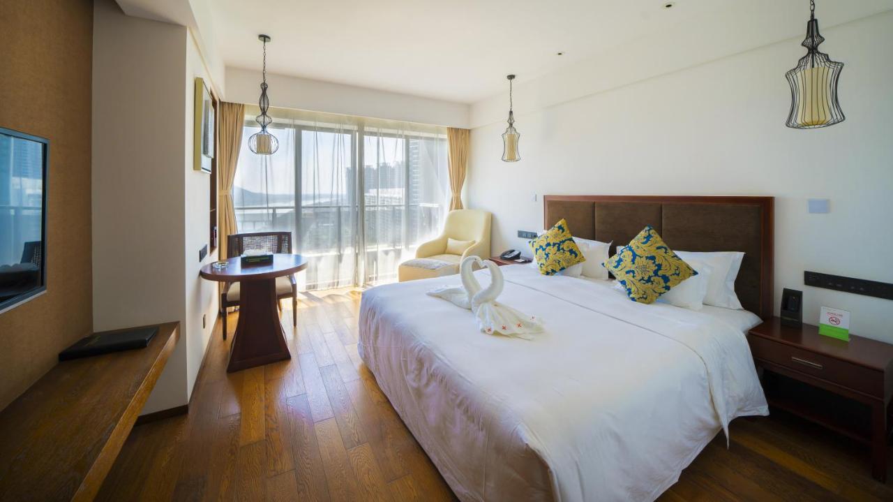 Wyndham Garden Hotel Lingshui  Esterno foto
