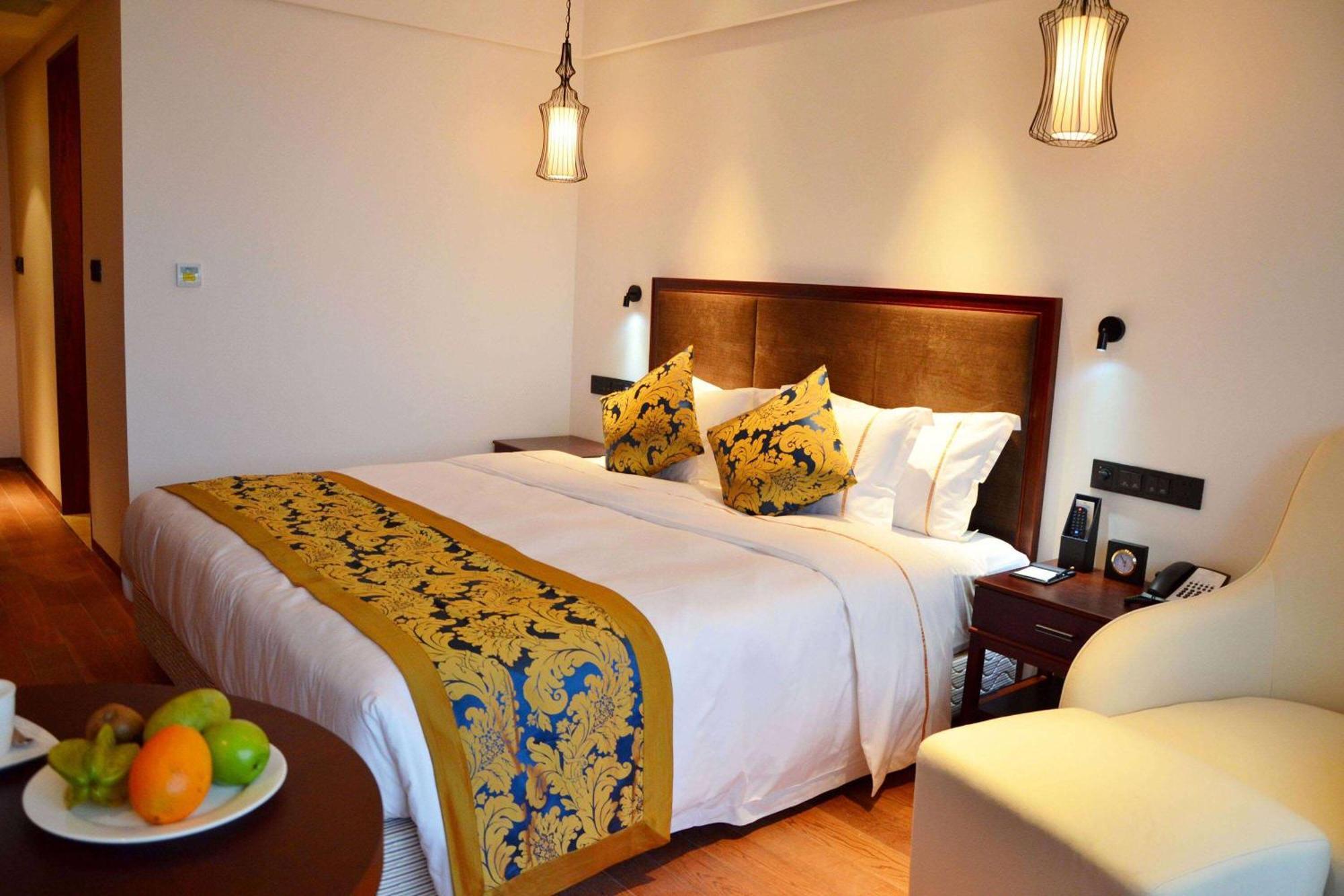 Wyndham Garden Hotel Lingshui  Esterno foto