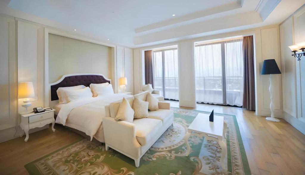 Wyndham Garden Hotel Lingshui  Esterno foto